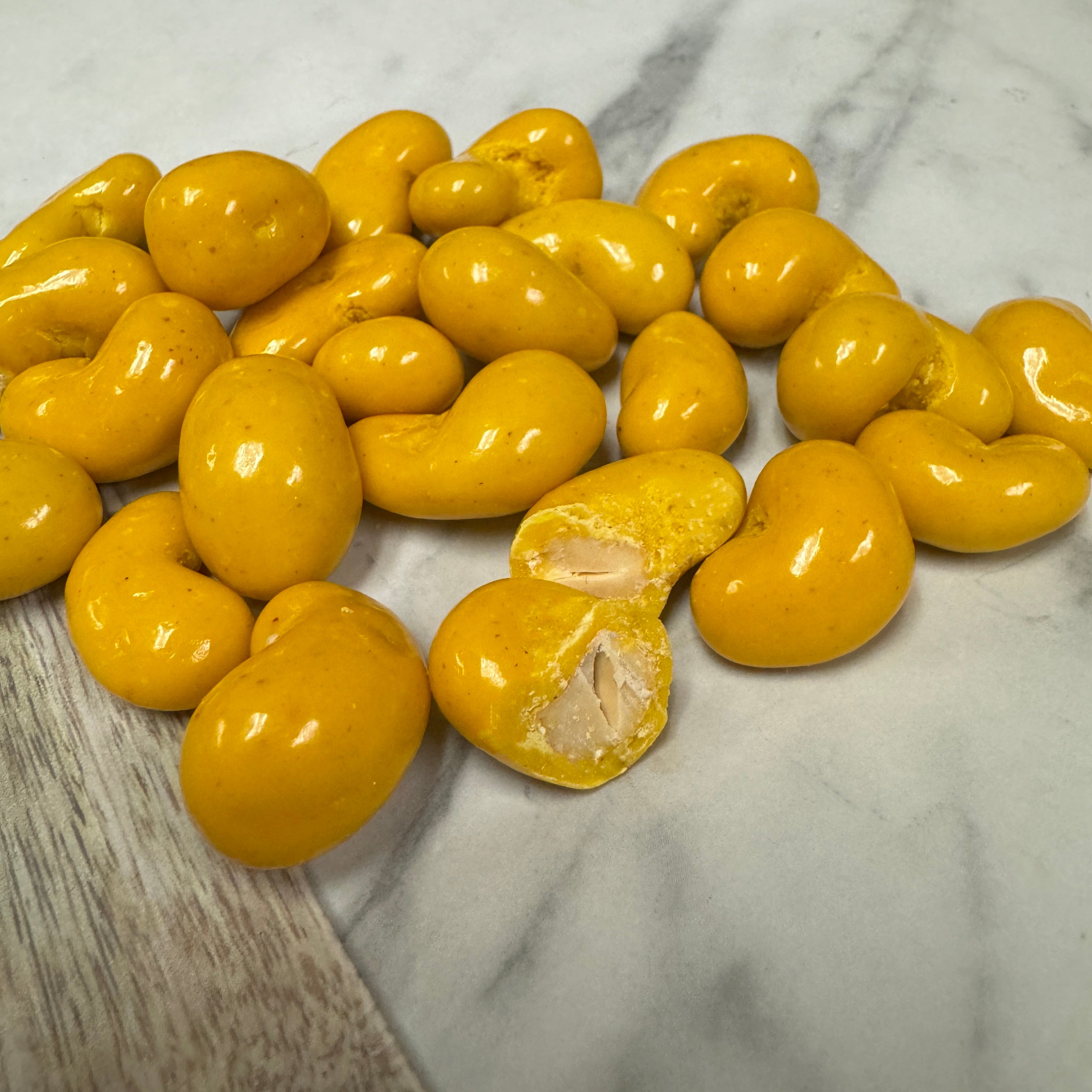 Yellow Coconut Curry Cashews up close