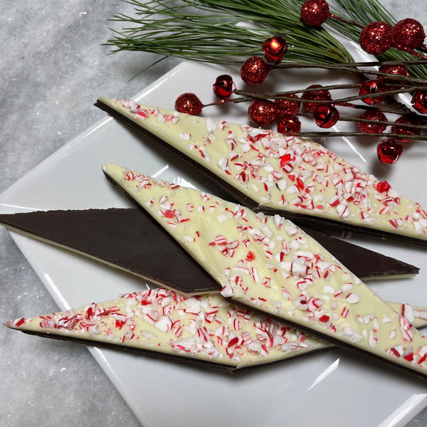 Best christmas candy- Peppermint Bark-Mint dark chocolate-crushed candy cane-real white chocolate-philadelphia christmas present-peppermint chocolate bark
